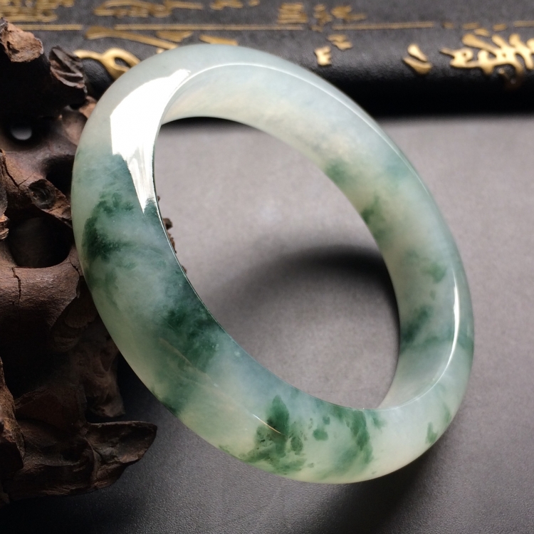 （超值推荐）冰种飘花手镯（56.5mm）