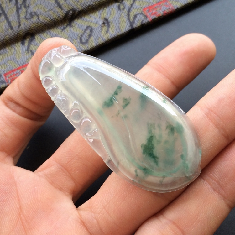 (超值推荐)冰种飘花福瓜挂件