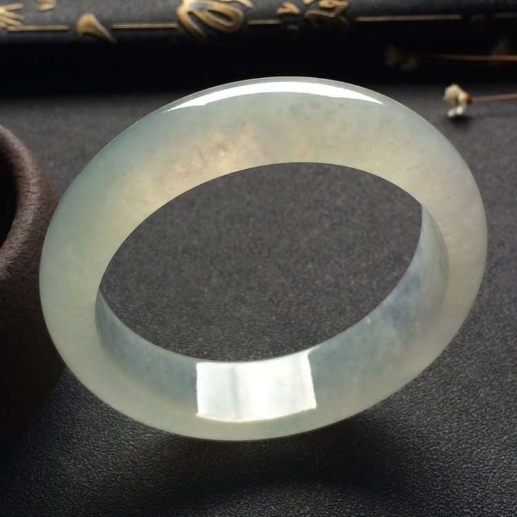 （超值推荐）冰种淡晴水手镯（56mm）
