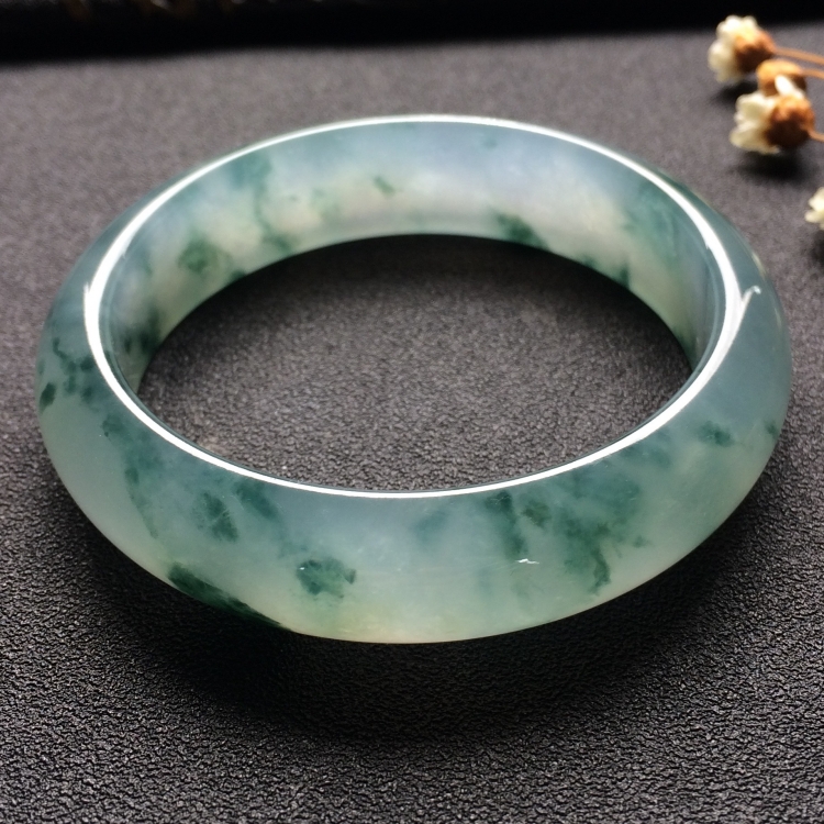 （超值推荐）冰种飘花手镯（54.7mm）