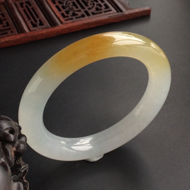 (超值推荐)糯冰种黄翡圆条手镯(53.5mm)