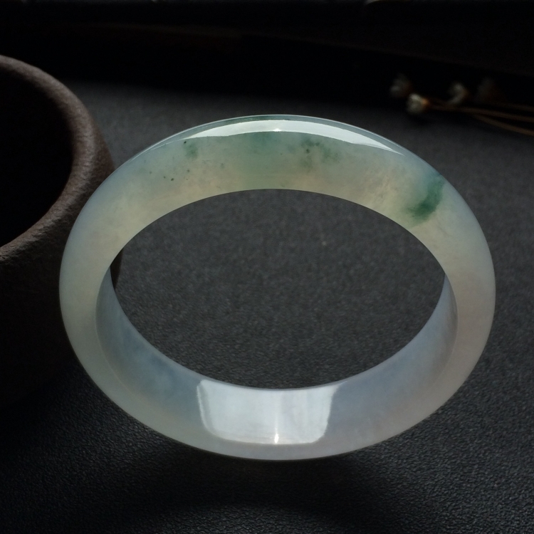 （超值推荐）冰种飘花手镯（56.8mm）