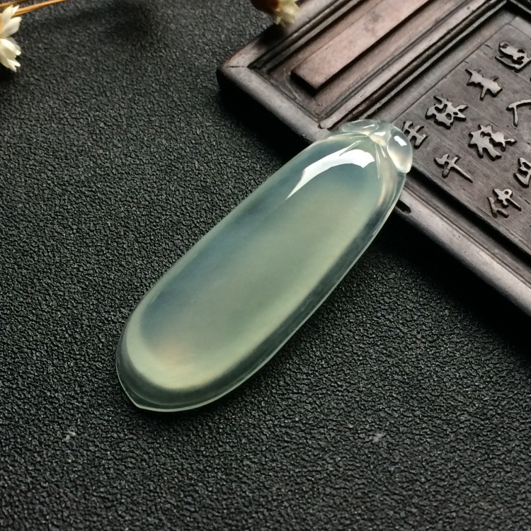 （超值推荐）冰种淡晴水福瓜挂件