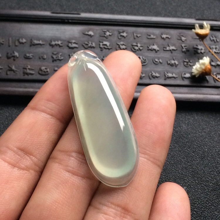 （超值推荐）冰种淡晴水福瓜挂件