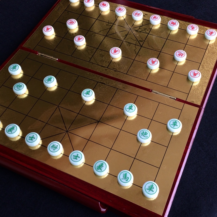 (超值推荐)糯冰种晴水象棋