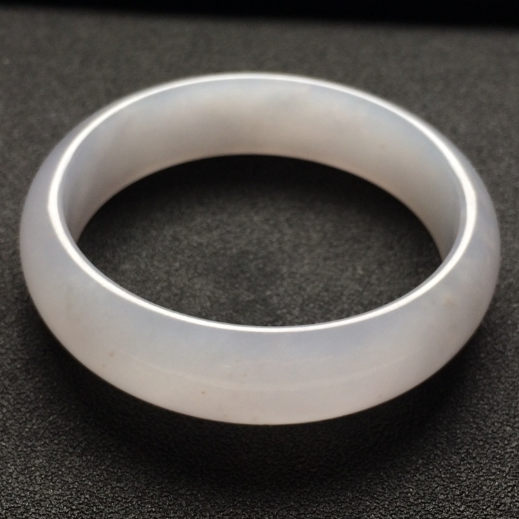 （超值推荐）糯冰种淡紫罗兰手镯（55mm）