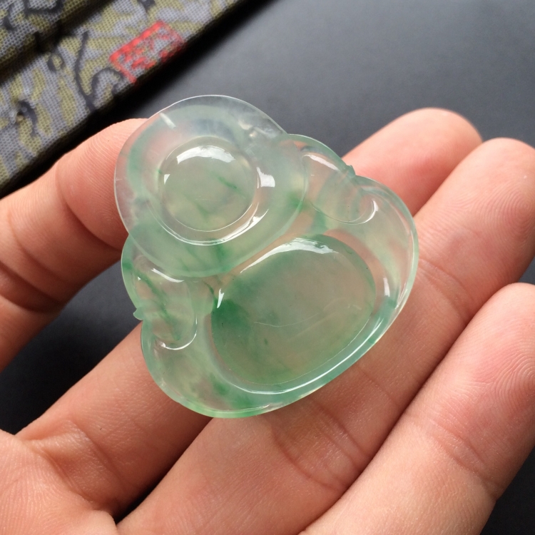 (超值推荐)冰种飘翠玉佛挂件