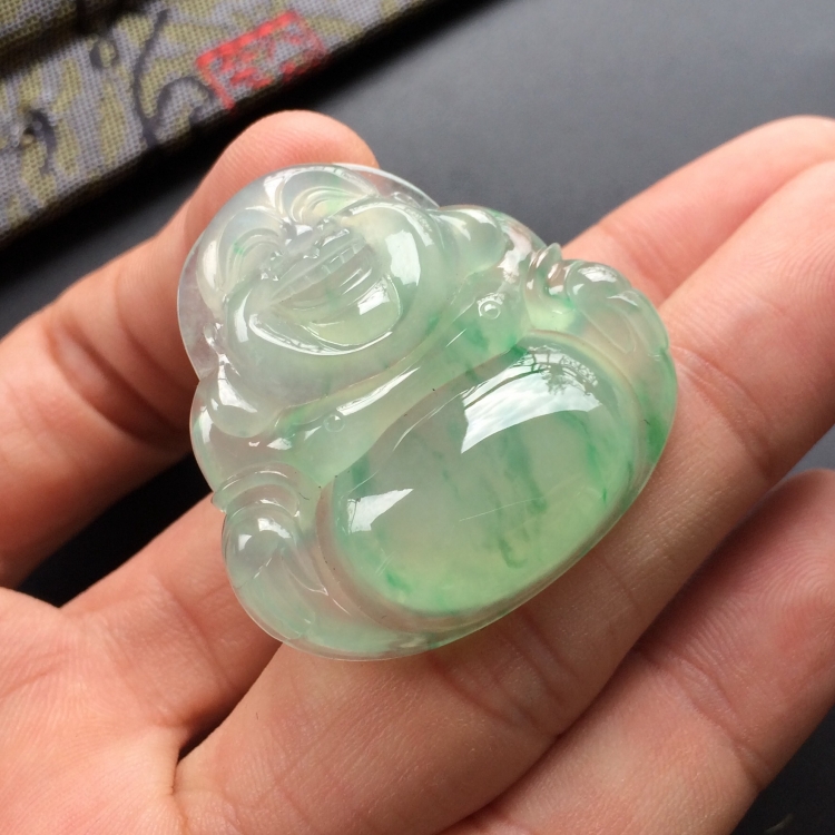 (超值推荐)冰种飘翠玉佛挂件