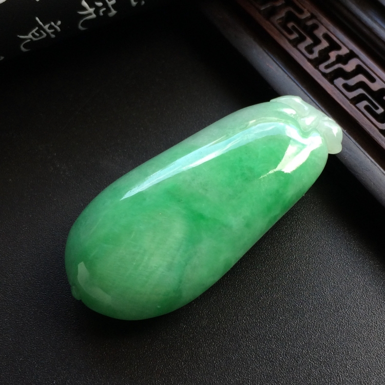 （超值推荐）糯冰种豆色福瓜挂件