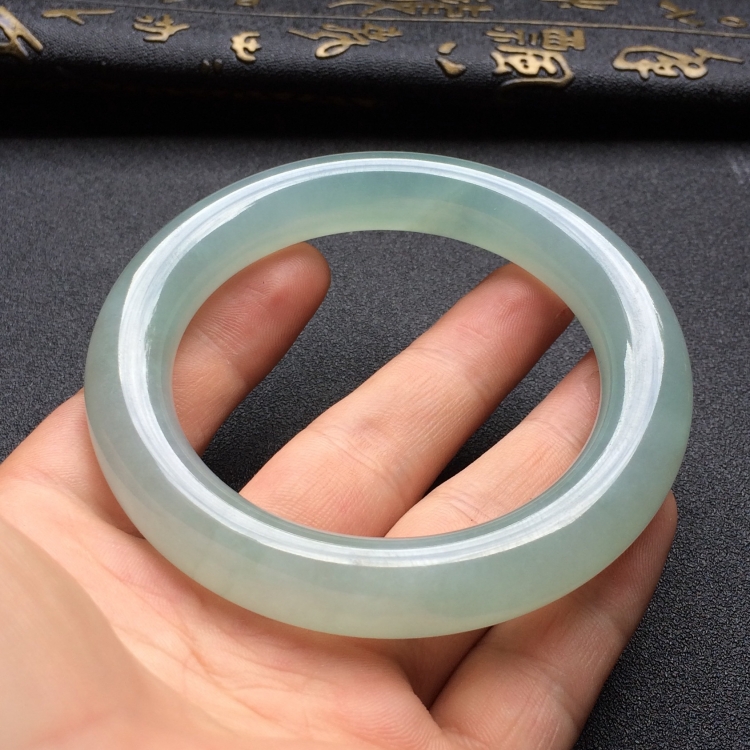 （超值推荐）冰种晴水圆条手镯（58.2mm）