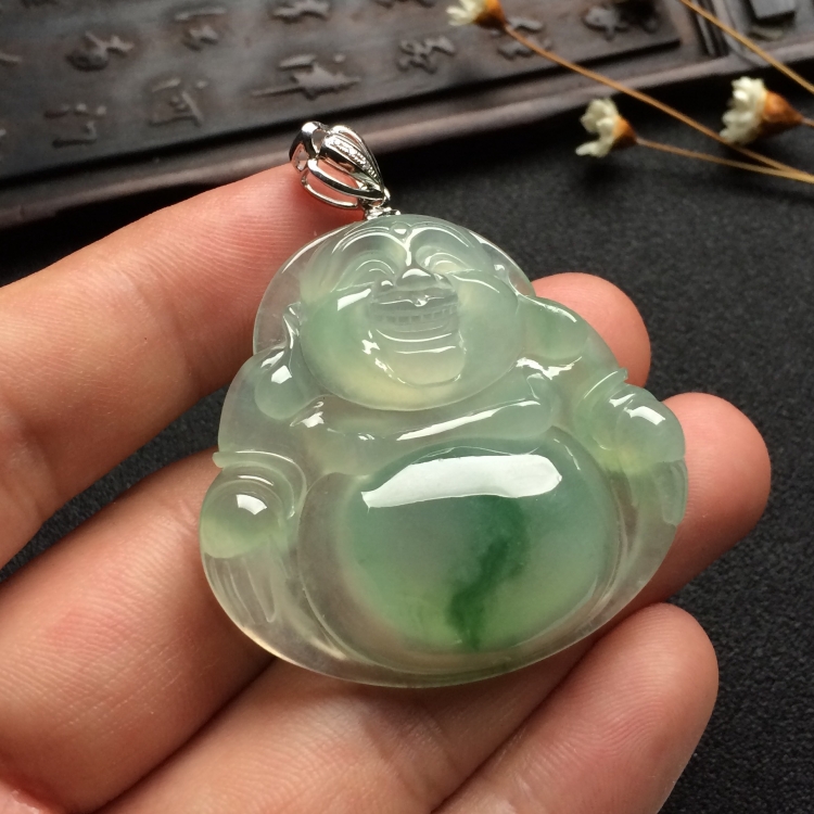 （超值推荐）冰种飘花玉佛挂件