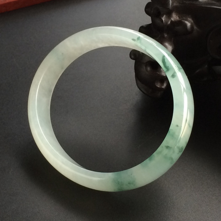 (超值推荐)冰种飘花贵妃镯(55.2mm-48mm)