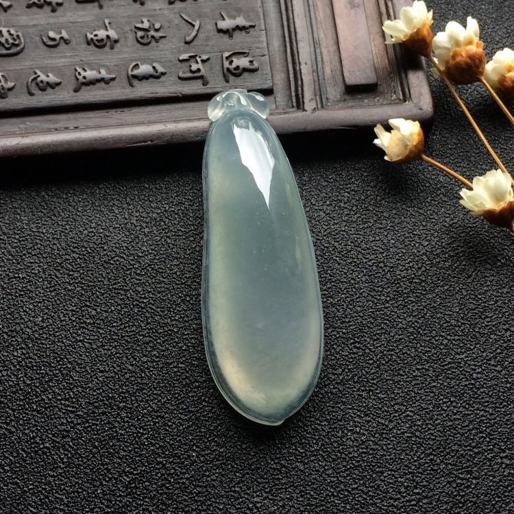 （超值推荐）冰种淡晴水福瓜挂件