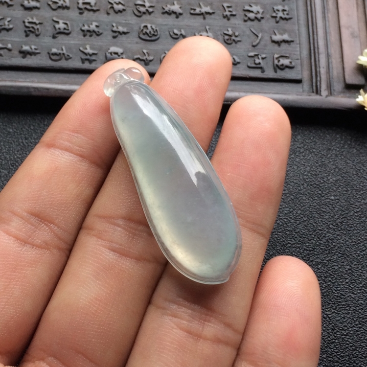 （超值推荐）冰种淡晴水福瓜挂件
