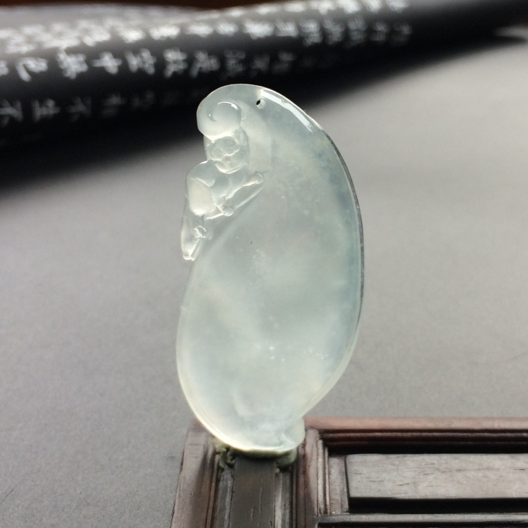 （超值推荐）冰玻种淡晴水福瓜挂件