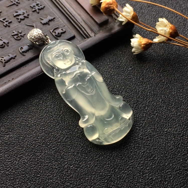 （超值推荐）冰种淡晴水站观音挂件（金扣）