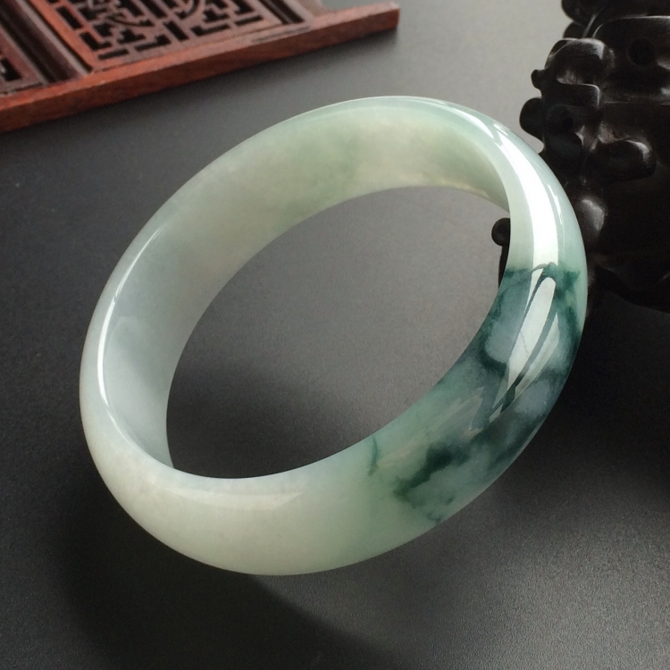 (超值推荐)糯冰种飘花手镯(59.8mm)