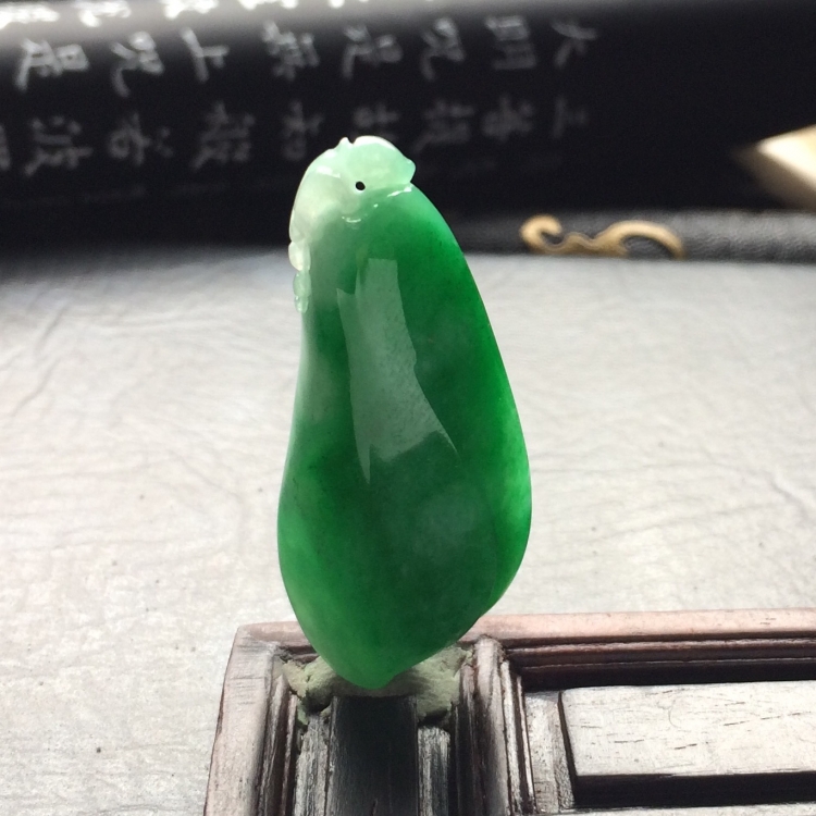 （超值推荐）糯冰种阳绿福瓜挂件