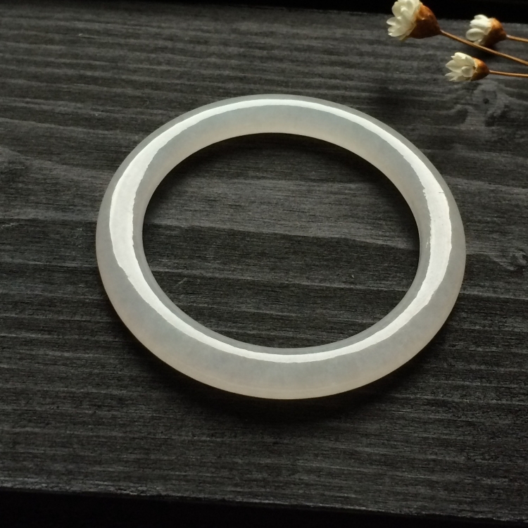 （超值推荐）糯冰种淡晴水圆条童镯一对（42.3mm、44.5mm）