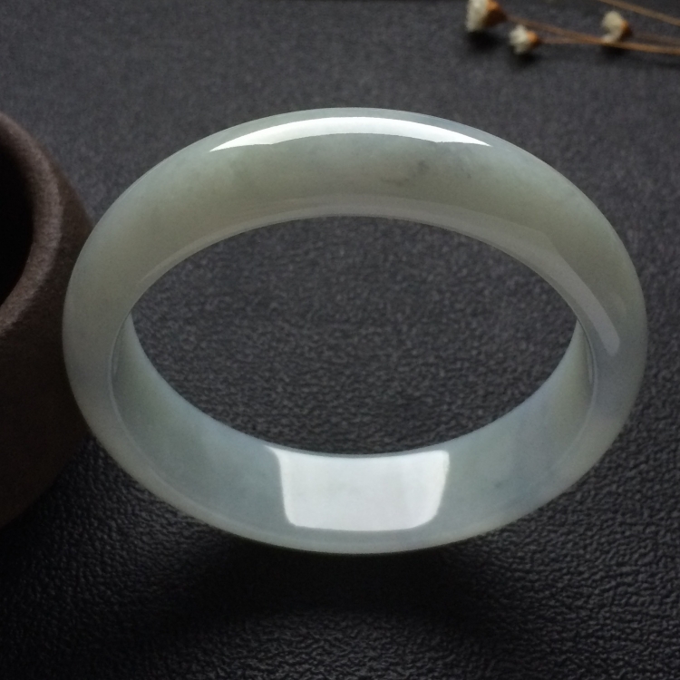 （超值推荐）糯冰种晴水手镯（60.3mm）