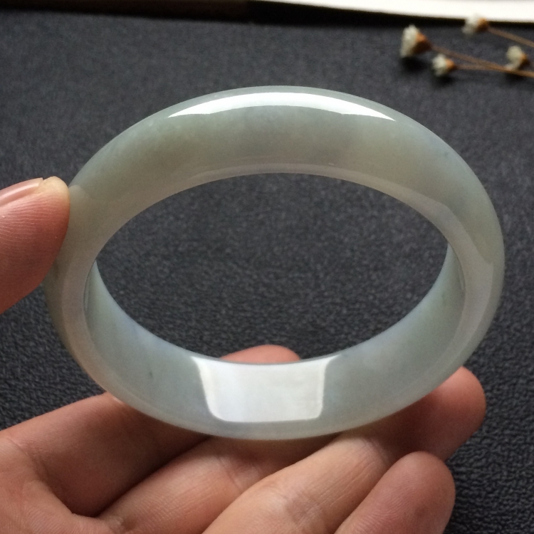 （超值推荐）糯冰种晴水手镯（60.3mm）