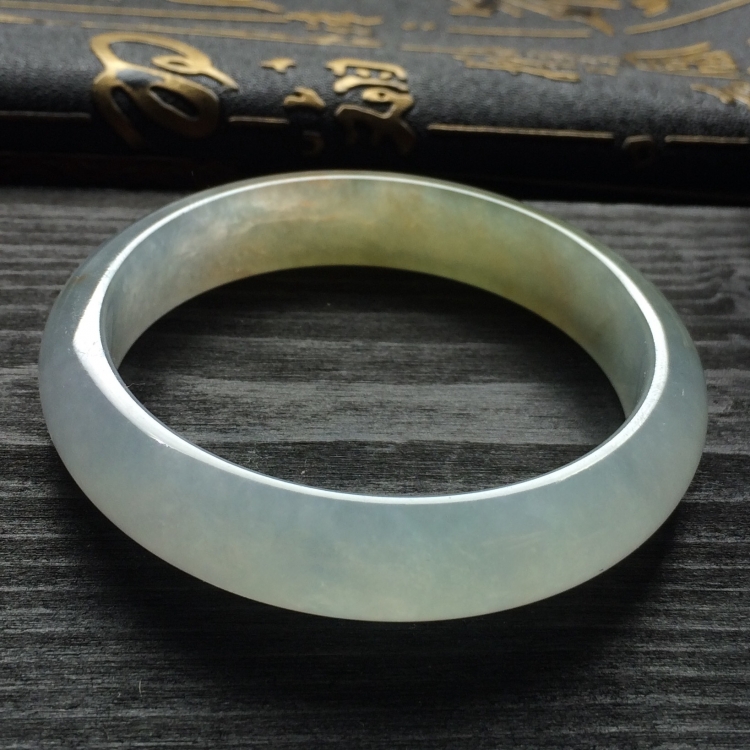 （超值推荐）糯冰种晴水褐黄翡手镯（56.6mm）