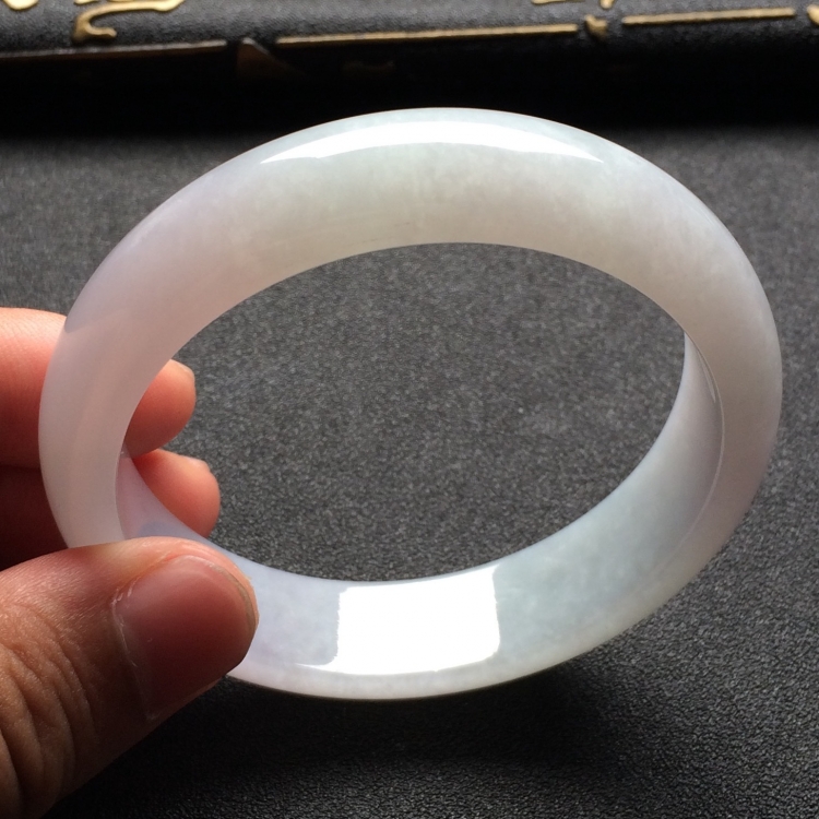 （超值推荐）糯冰种淡紫罗兰手镯（55mm）