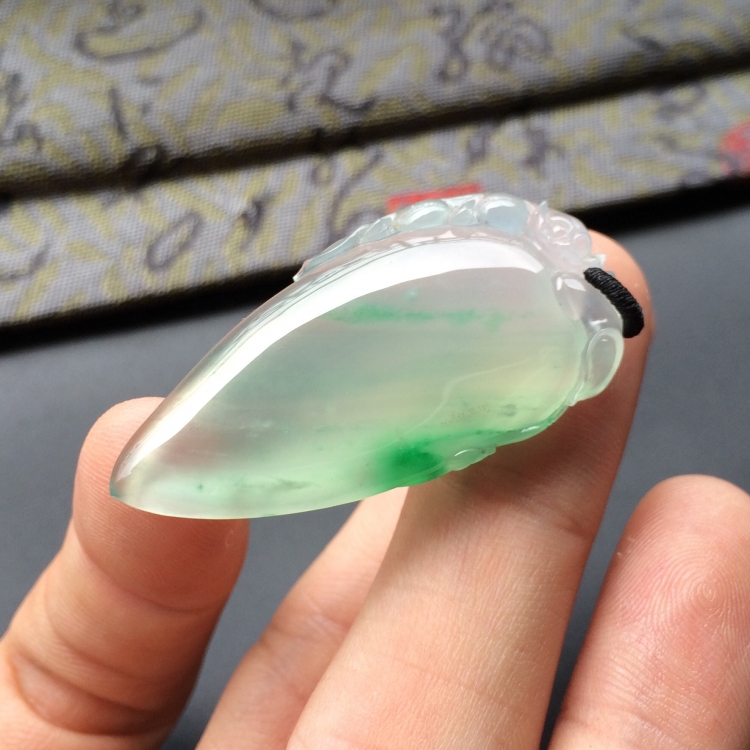 (超值推荐)冰种飘翠福瓜挂件