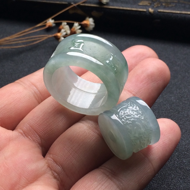 （超值推荐）糯冰种晴水平安环/路路通挂件（一对）