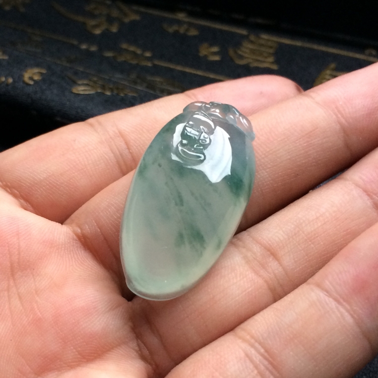（超值推荐）冰种飘花福瓜挂件