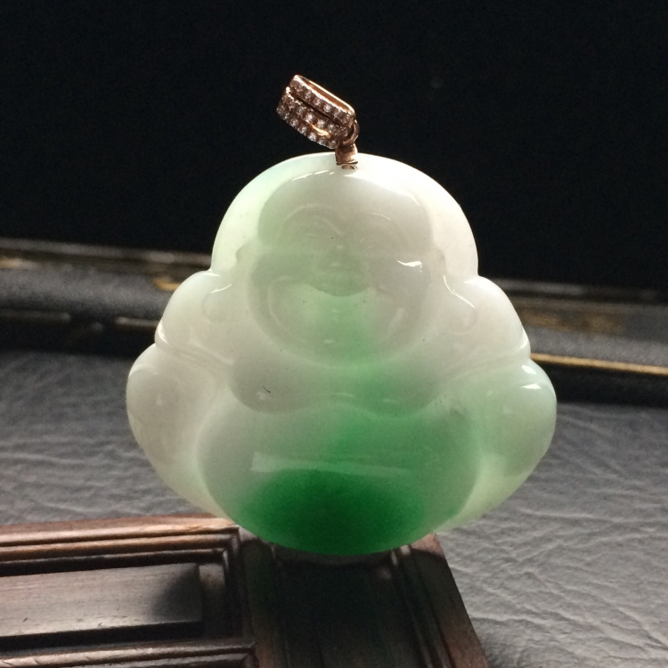 （超值推荐）糯冰种飘翠玉佛挂件