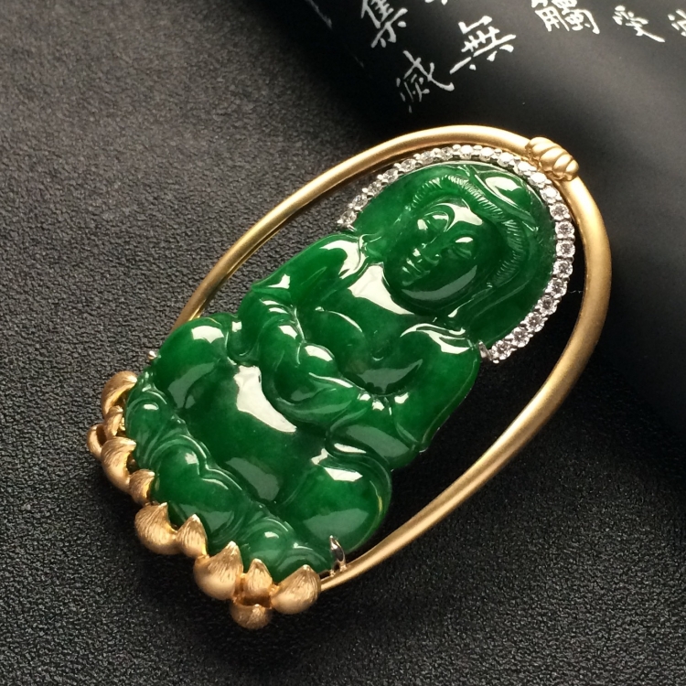 （超值推荐）镶彩金/白金钻石糯冰种浓绿观音胸坠