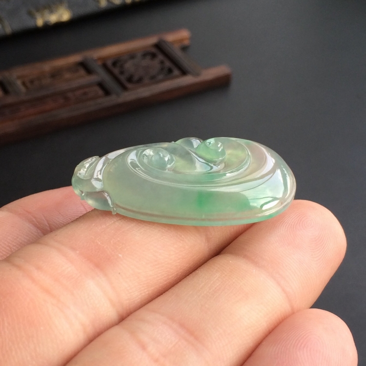 (超值推荐)冰种飘翠如意挂件