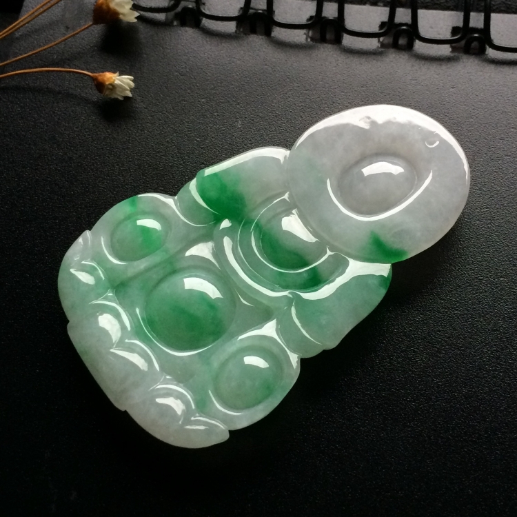 （超值推荐）糯冰种飘翠观音挂件