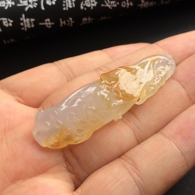 （超值推荐）冰种黄翡连生贵子挂件