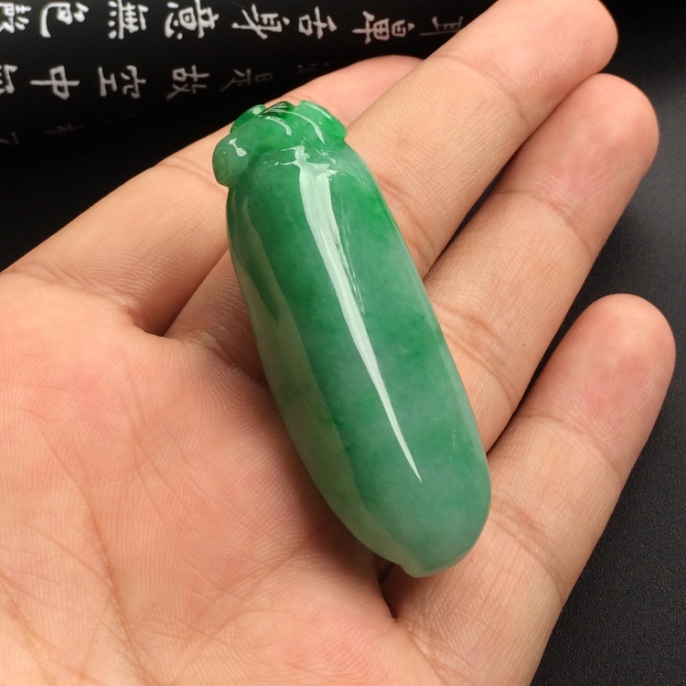 （超值推荐）糯冰种飘翠福瓜挂件