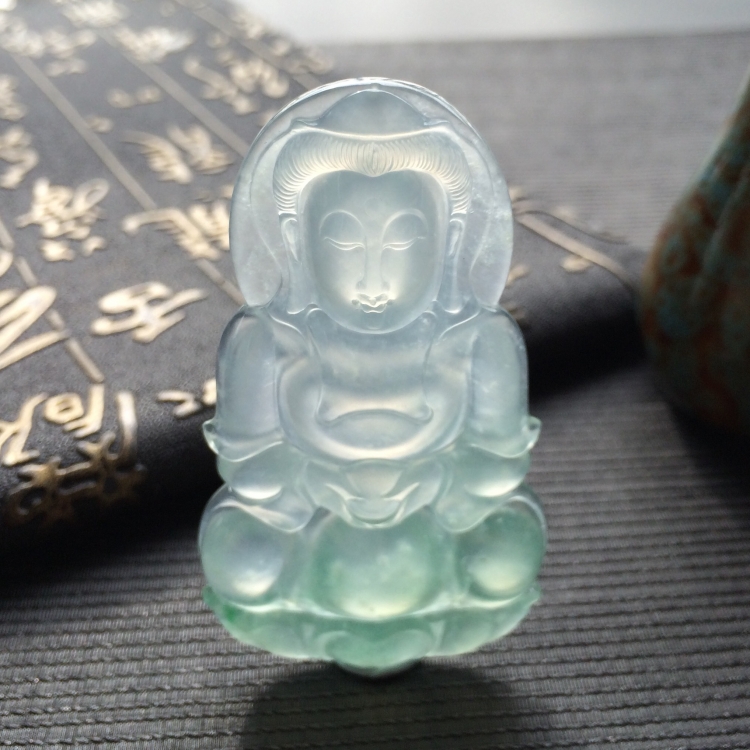 (超值推荐)冰种晴水略飘花观音挂件
