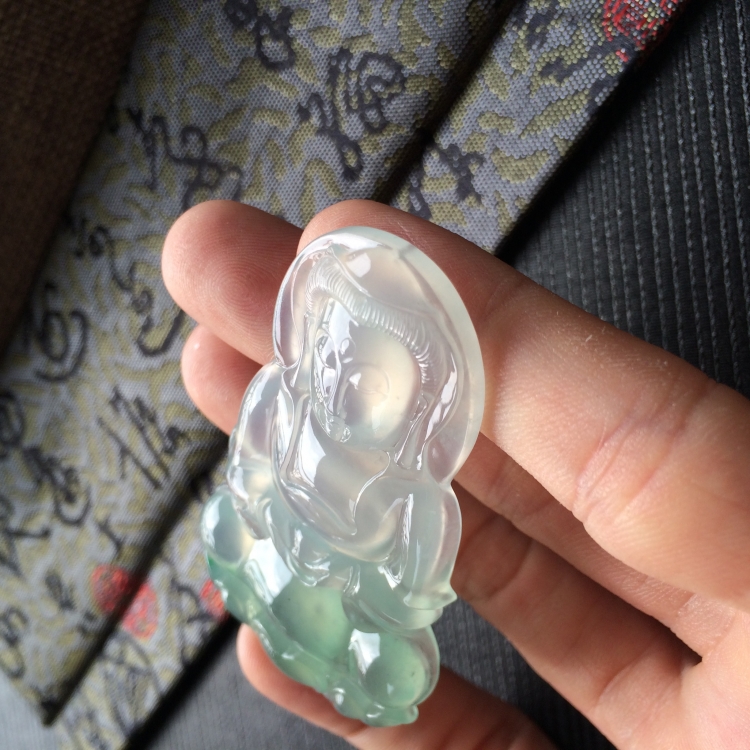 (超值推荐)冰种晴水略飘花观音挂件