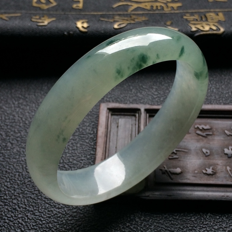 （超值推荐）冰种飘花贵妃手镯（54.1mm-47mm）