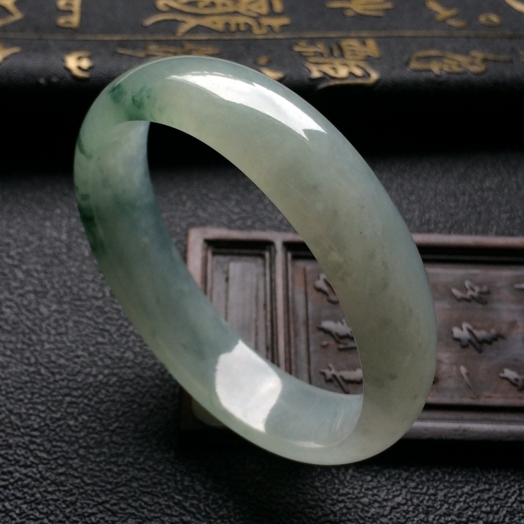（超值推荐）冰种飘花贵妃手镯（54.1mm-47mm）