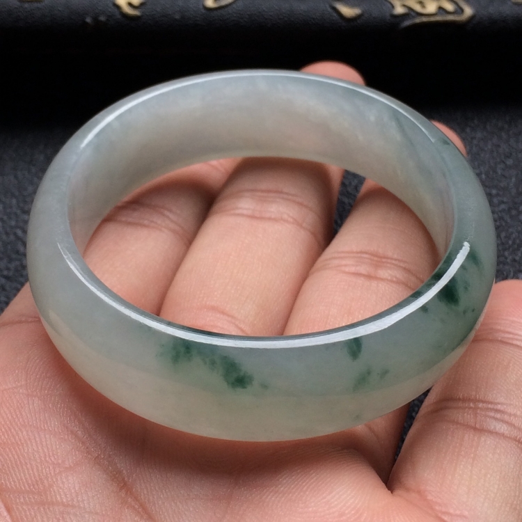 （超值推荐）冰种飘花贵妃手镯（54.1mm-47mm）