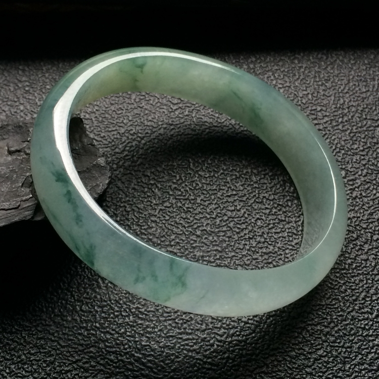 （超值推荐）冰种飘花贵妃手镯（55mm-46.5mm）