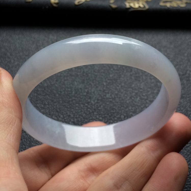 （超值推荐）糯冰种淡紫罗兰贵妃镯（56mm-50.9mm）