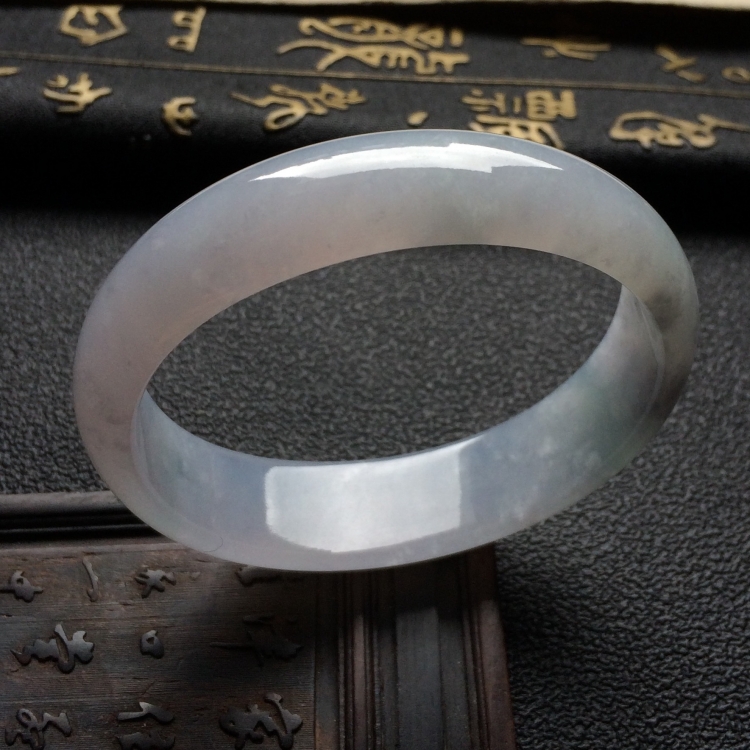 （超值推荐）糯冰种淡紫罗兰贵妃镯（56.8mm-50mm）