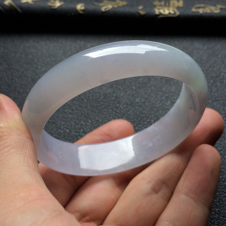 （超值推荐）糯冰种淡紫罗兰贵妃镯（56.8mm-50mm）