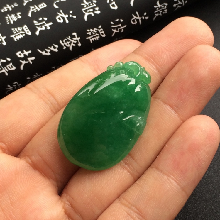 （超值推荐）糯冰种蓝绿福瓜挂件