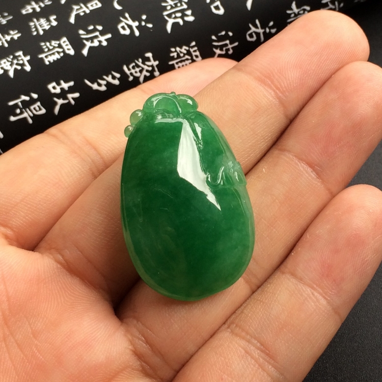 （超值推荐）糯冰种蓝绿福瓜挂件