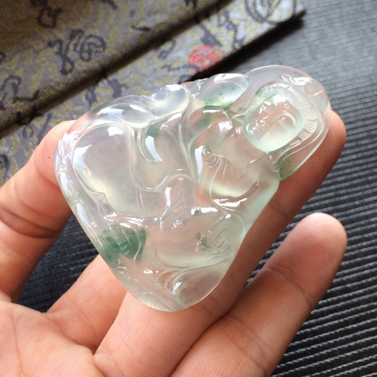 (超值推荐)冰种飘花观自在挂件
