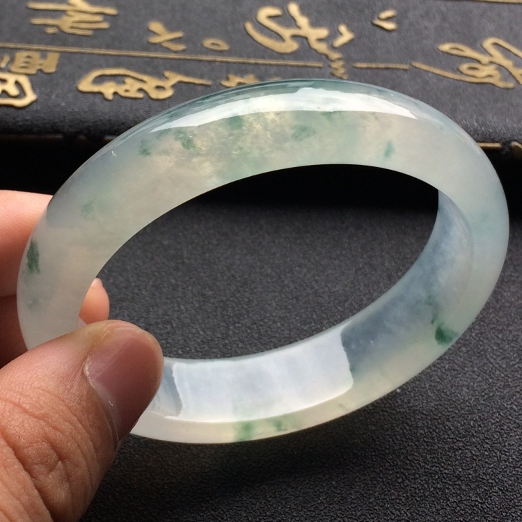 （超值推荐）冰种飘花贵妃手镯（57.5mm-49.1mm）
