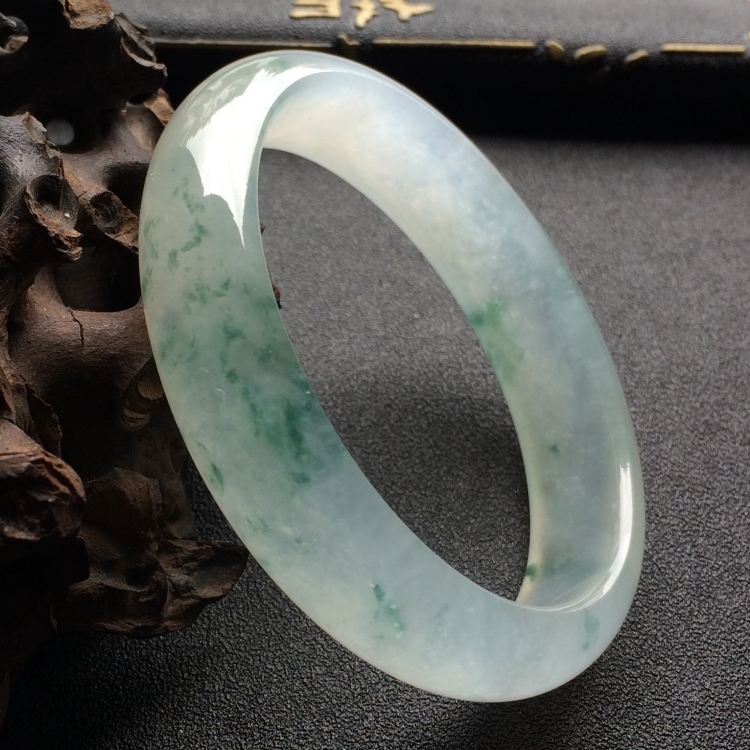 （超值推荐）冰种飘花贵妃手镯（57.5mm-49.1mm）